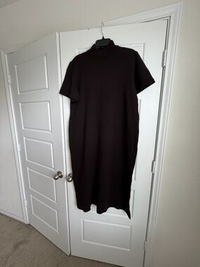 Plaza South Classic Dark Brown Short-Sleeve Midi Dress with Mock Neck